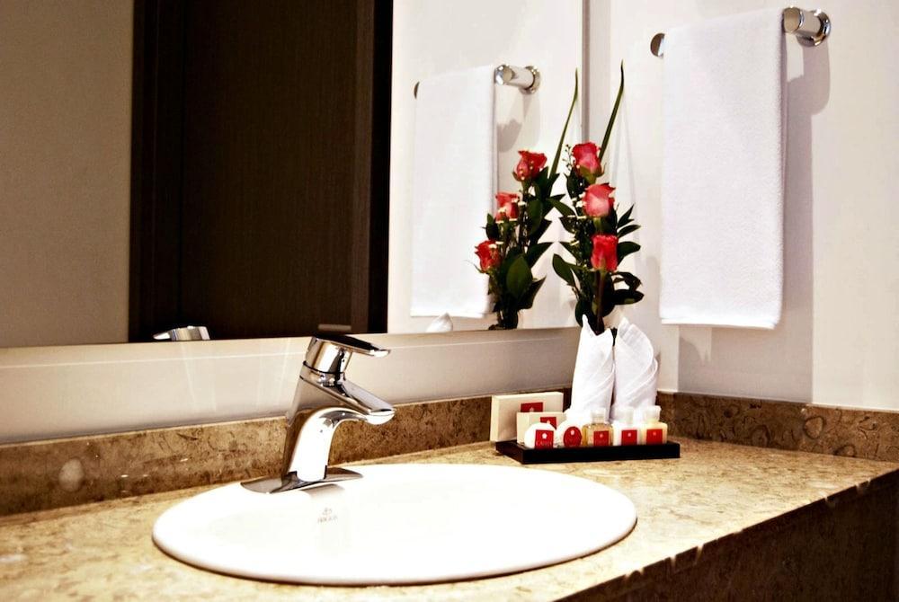 בוגוטה Best Western Calleja Suites מראה חיצוני תמונה