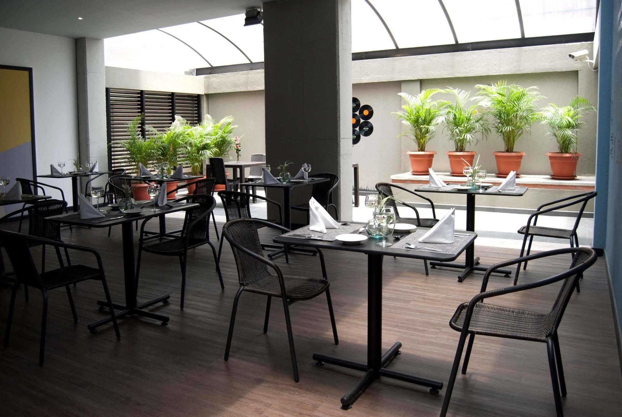 בוגוטה Best Western Calleja Suites מראה חיצוני תמונה